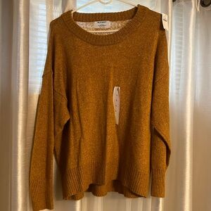 Old Navy Sweater